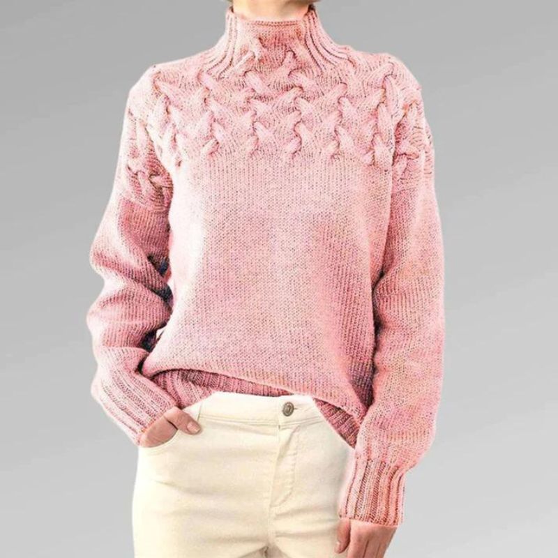 Karin – Sweater med Fletningsdetaljer